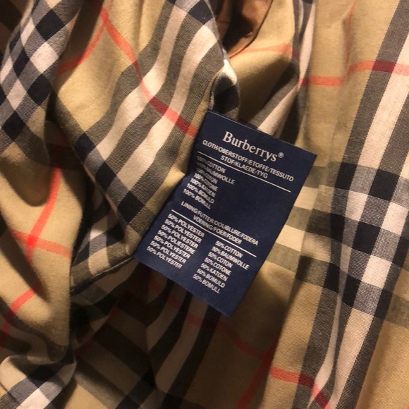 Burberry trench coat - Picture 6 of 7